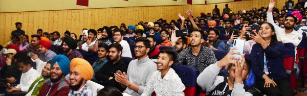 Star cast of the movie ‘Ik Sandhu Hunda C’ visited CGC, Landran